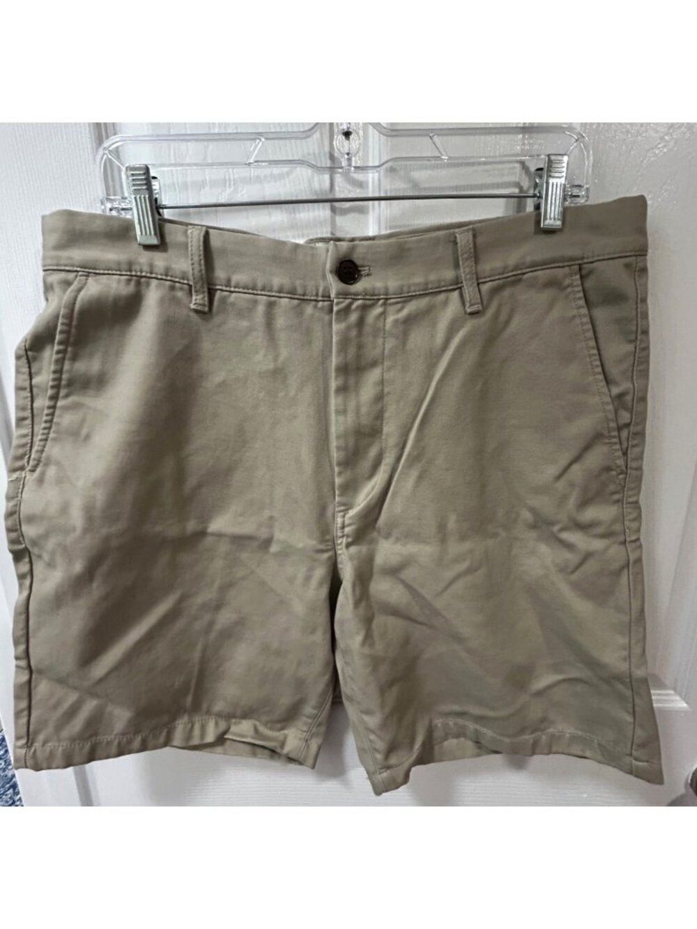 H&M Khaki Tan 100% Cotton Chino Shorts - Men's Size 36